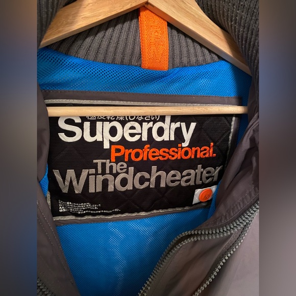 SuperDry The Iconic Windcheater - Picture 3 of 3